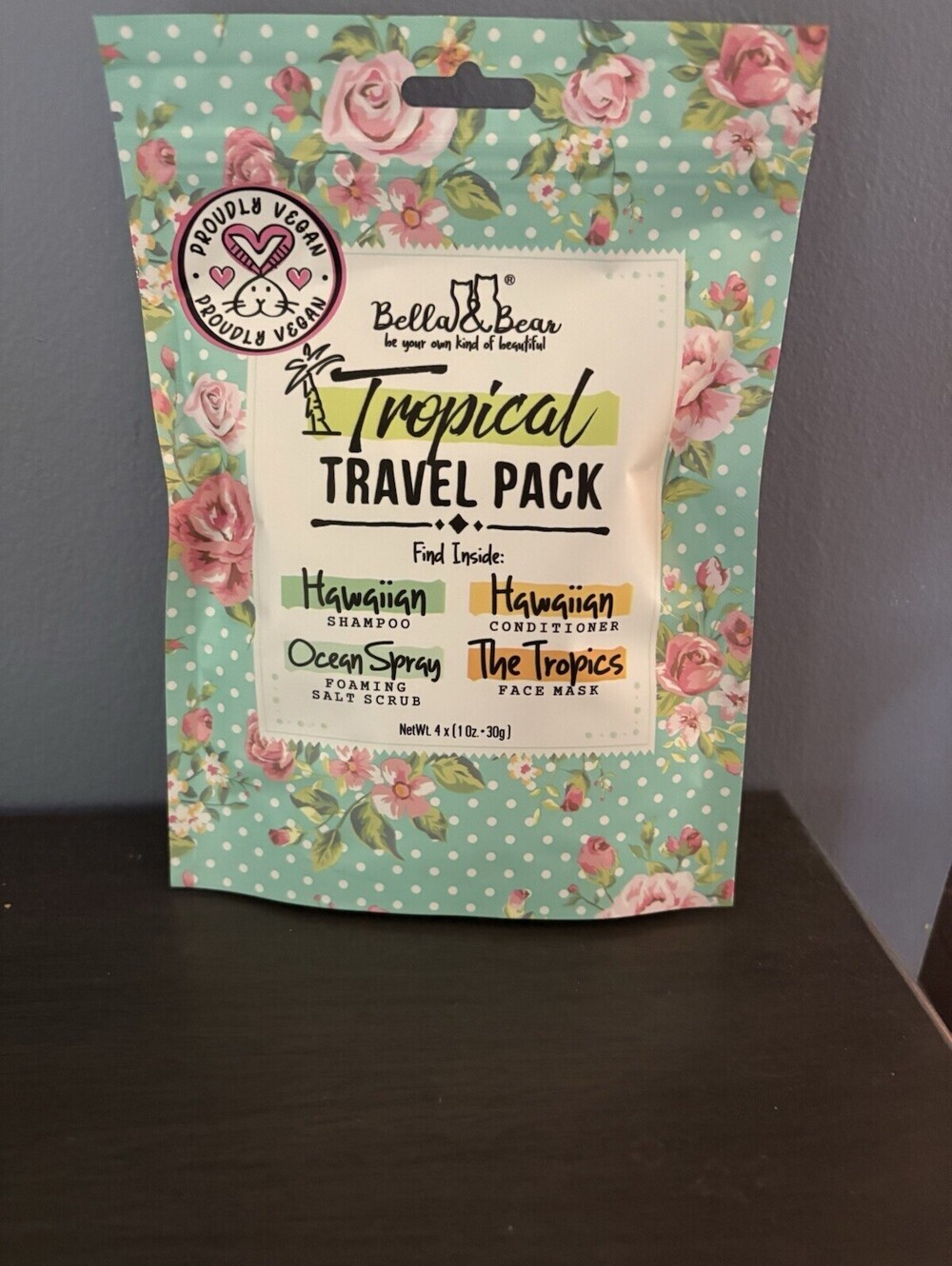 new Bella & Bear Tropical Travel Pack (Shamp, Condit, Face Mask & Salt Scrub)